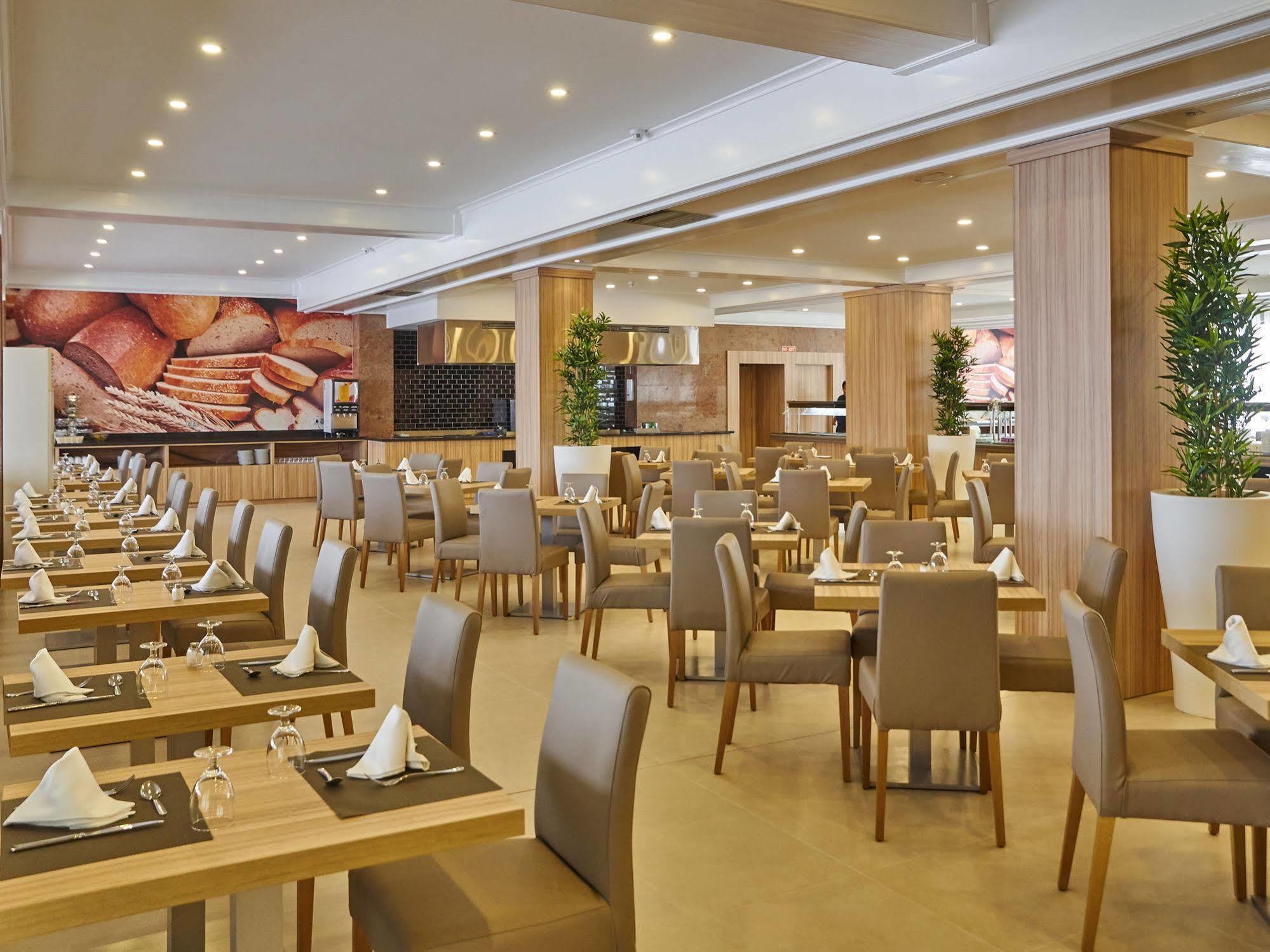 Bq Can Picafort Hotel Eksteriør billede